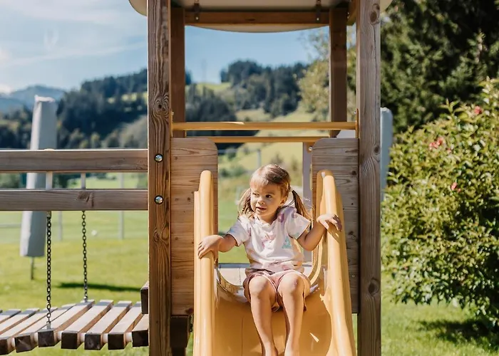 Familienhotels Hofgut Apartment & Lifestyle Resort Wagrain